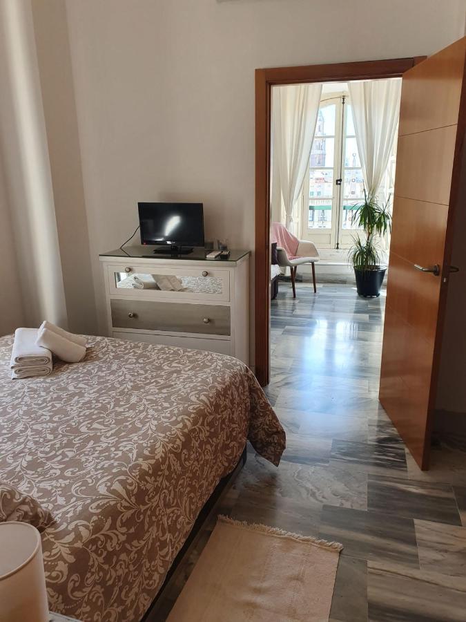 Hello Malaga Atico La Merced Apartment Ngoại thất bức ảnh